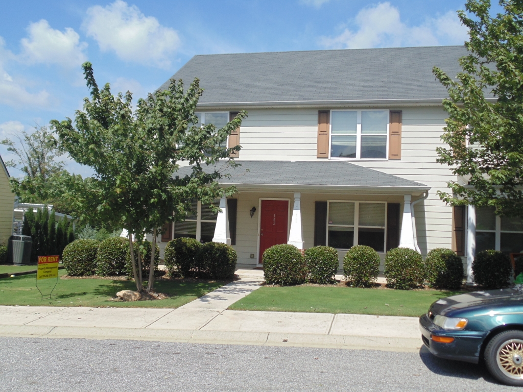 142 Bridgewater Circle